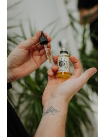 By Elementum L'huile à barbe Floral